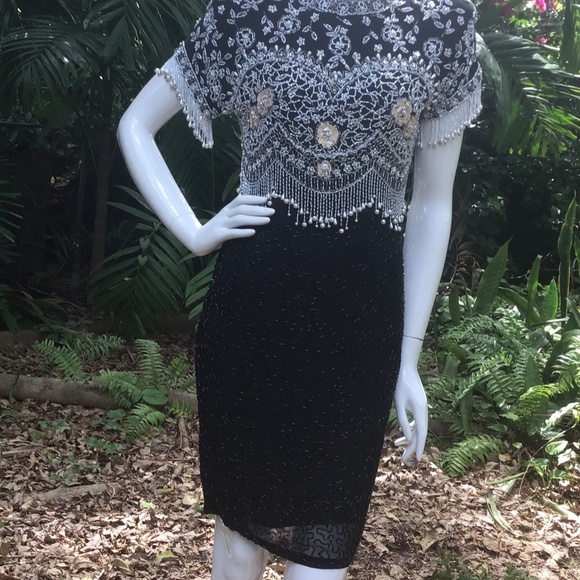Vintage Oleg Cassini beaded Dress - Picture 2 of 16